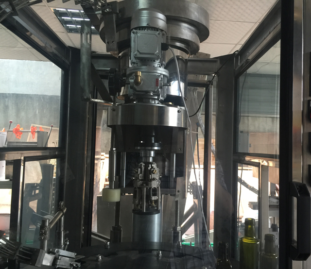 inside ropp capping machines.jpg