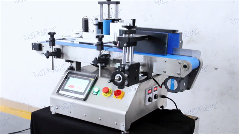 Celkový pohled z levé strany na VK-TL