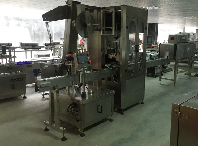 tape sleeve labeller.jpg