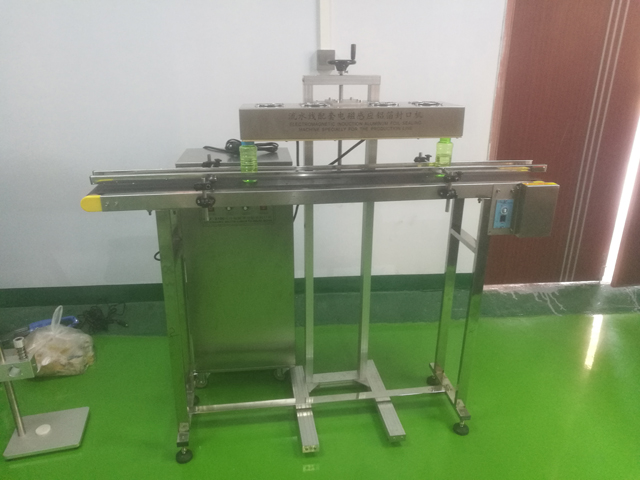 indukční těsnění automatický (2).jpg