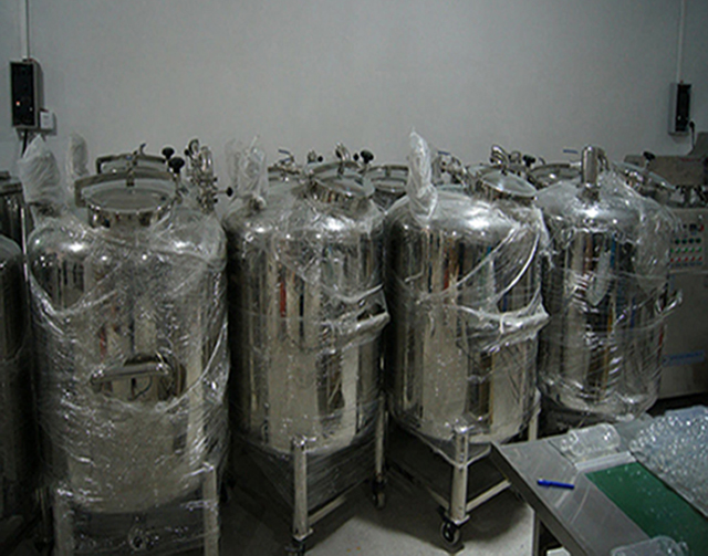 Zásobní nádrž.jpg