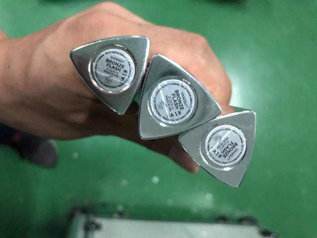 Vzorky značení NO3 lipstick.jpg