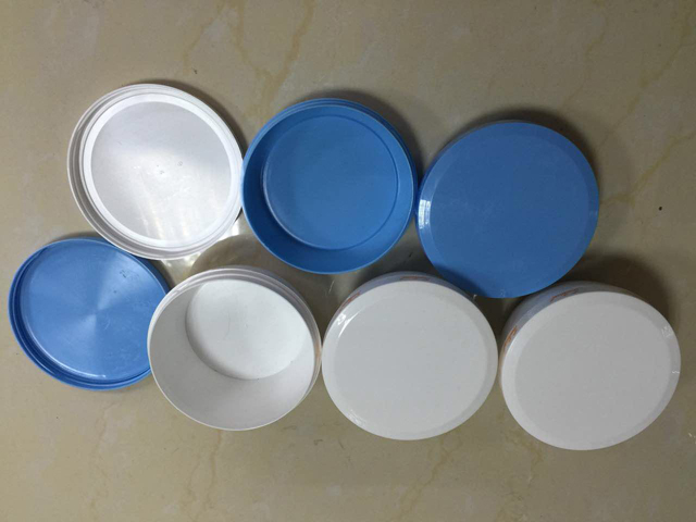 vzorky lahví pro označení uzávěrem (10).jpg