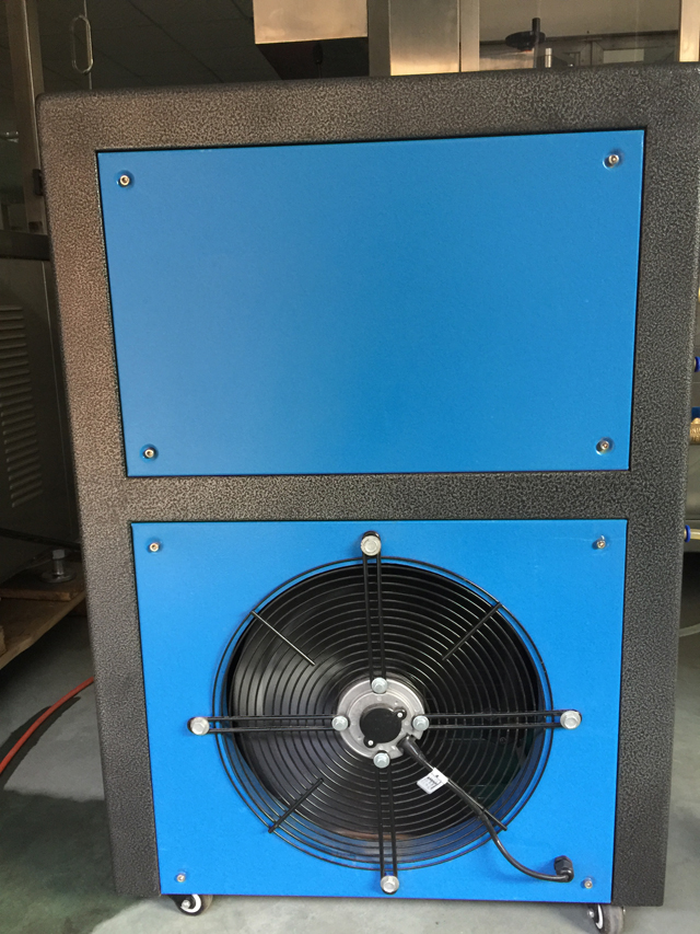 auxilliary equipment for filling sealing machines chladič pro plnění trubek těsnění machineu.jpg