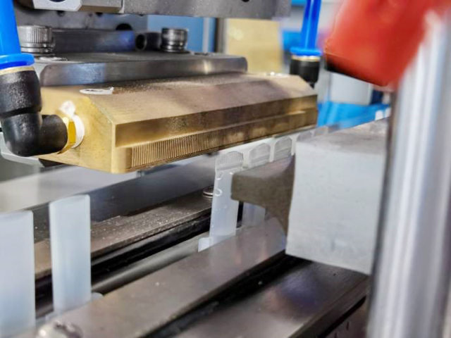 TĚSNĚNÍ TRUBEK zavřít images.jpg