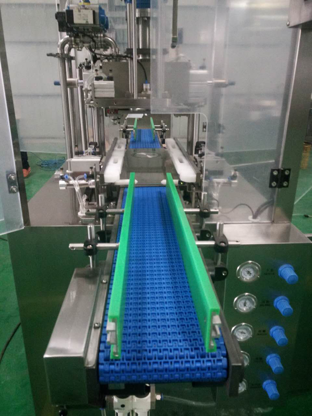 plechovky pás dodávky.jpg