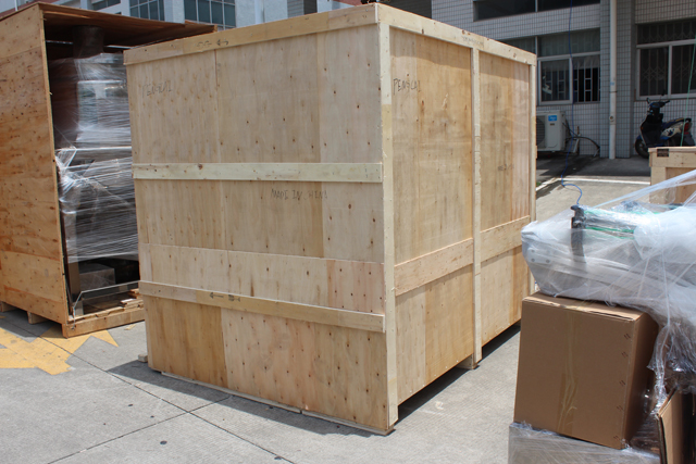 pro zákazníka z USA Thom VKPAK ČÍNA Tvorba webových stránek (1).JPG