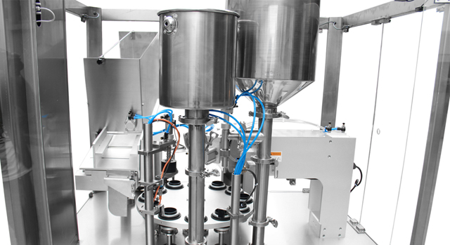 stroj na plnění trubek (5).jpg