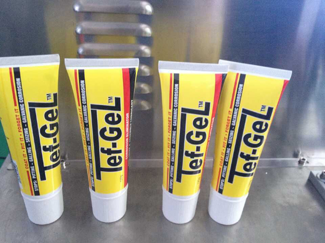 welding samples by ultrasonic tube sealer svařovací vzorky pomocí ultrazvukového těsnění trubek.jpg