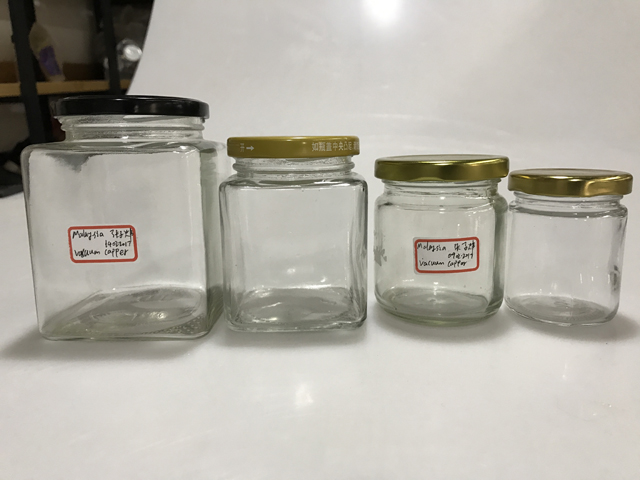 lahvičky a uzávěry pro vakuové uzávěry.jpg