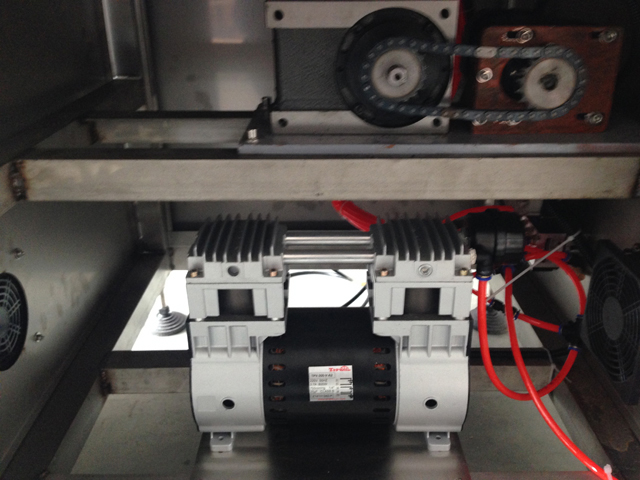 vacuum pump part from vacuum capping machine vakuová pumpa tank.jpg