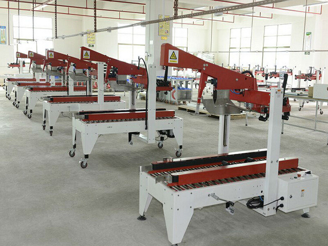 továrna na stroje.jpg