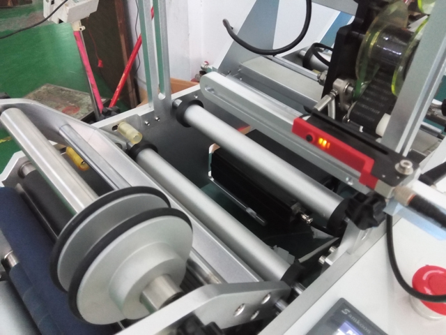 pro poloautomatický stroj na etiketování trubek eran stříkačka s