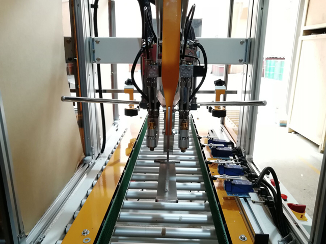 KARTON Podrobnosti těsnění.jpg