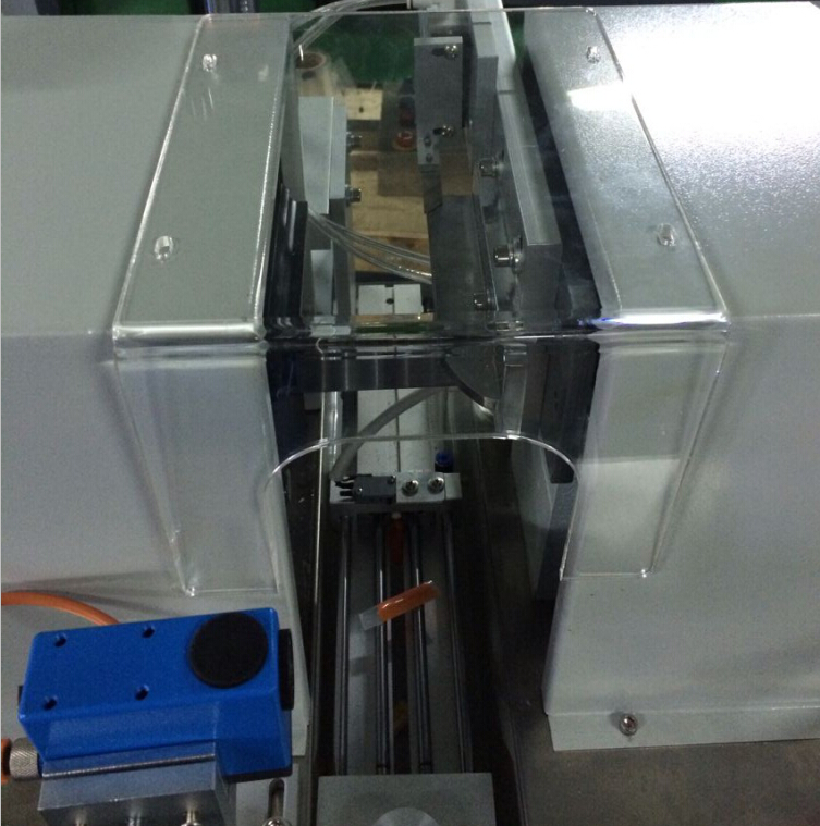 nový zélandský zákazník pro ultrazvukové těsnění trubic (2).jpg